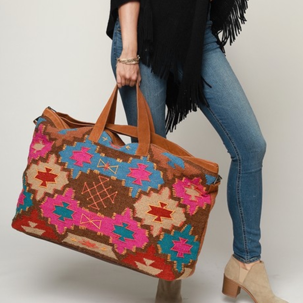 ! Host Pick! NWT Boho Weekender Travel Tote Bag - Picture 3 of 8